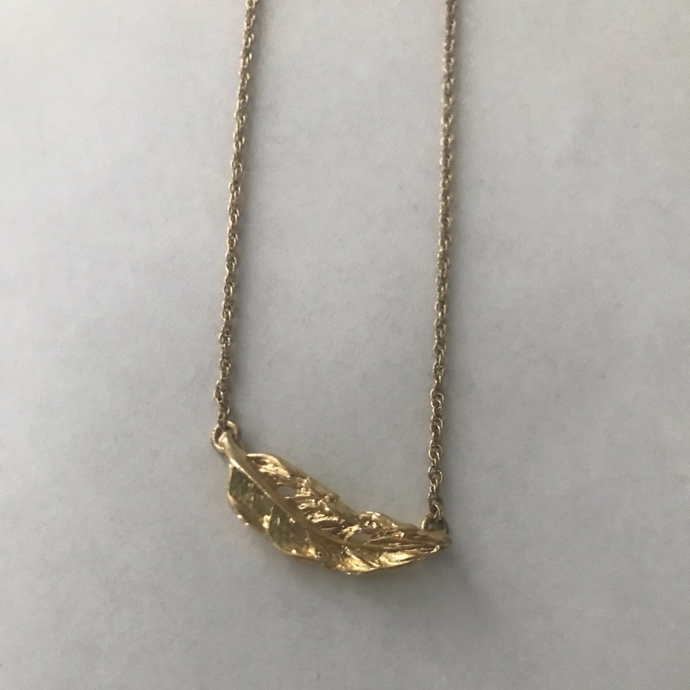 chloe + isabel necklace